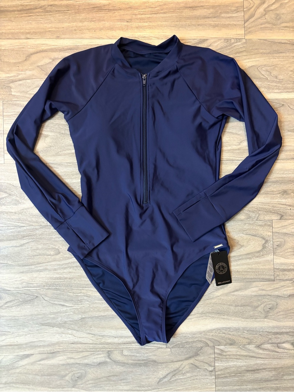 RELLECIGA Navy Long-Sleeve Front-Zip One-Piece Swimsuit